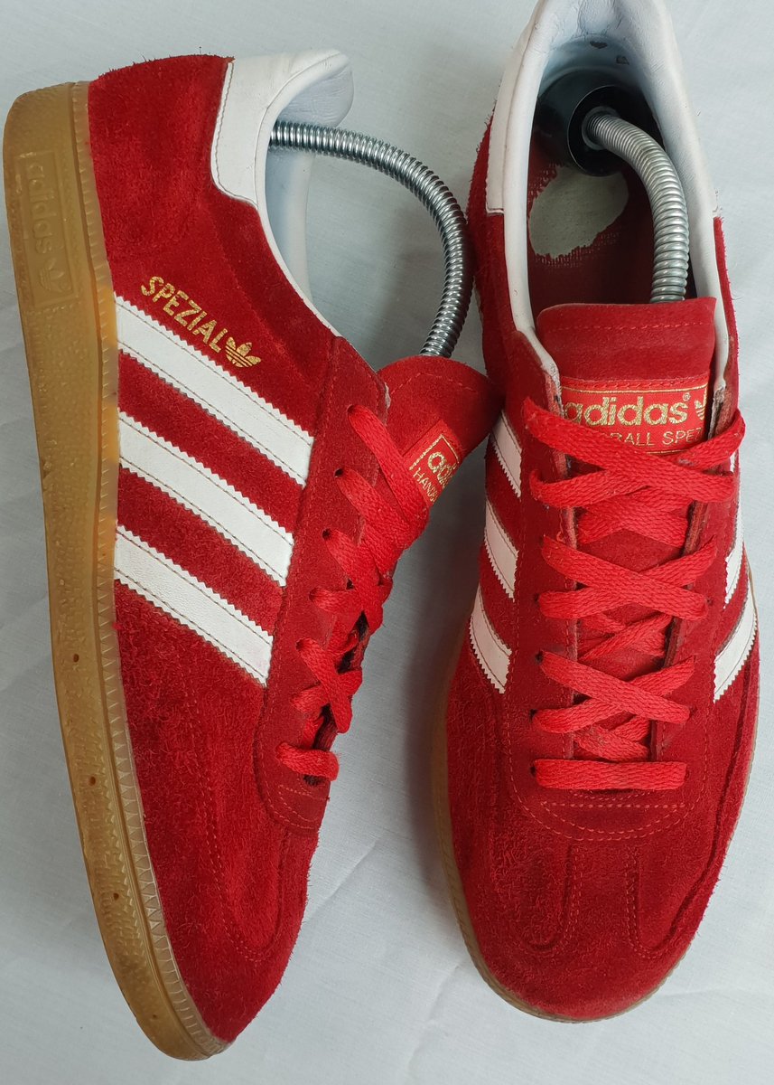 This is probably one of our favourite  transformations so far since we've been doing footwear restoration. This was a little more challenging bearing in mind the trainers had a tear in the side. Fully restored, Nanex protected and ready for collection.