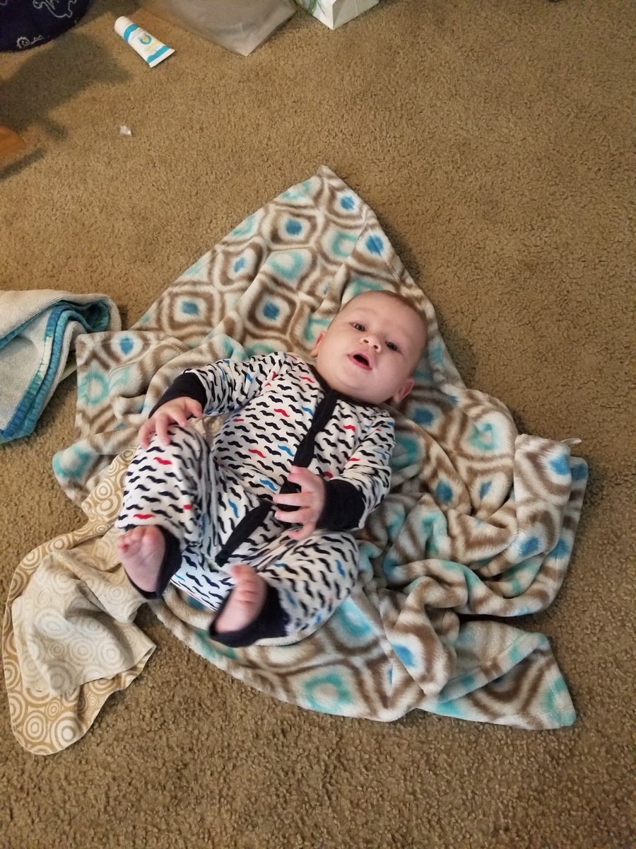 EHackurface's tweet image. Time to stream while my littles are content! going to try to climb more on league of legends!
#gamerguy #game #games #gamer #gamers #videogames #videogame #videogameaddict #twitch #twitchstreamer #twitchtv #twitchstream #twitchgaming #LeagueOfLegends 
twitch.tv/e2_hackurface