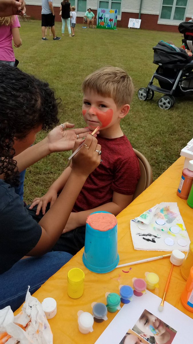 Our PTO held the 2nd annual Fall Festival on Saturday. It was a HUGE success and lots of fun! #fallfestfun #clawsout <a href="/PCS_NC/">Pitt County Schools</a>