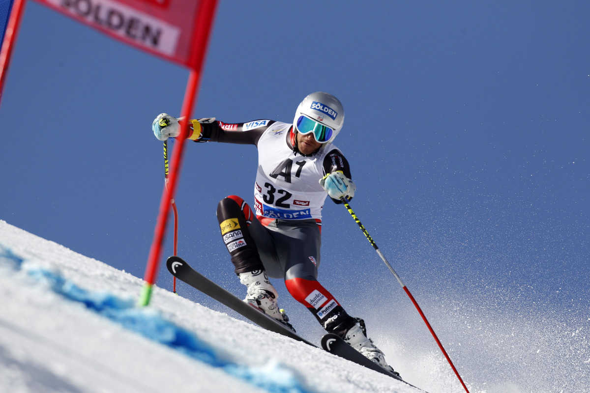 skionline_ch's tweet photo. BODE MILLER WURDE VATER EINES SOHNES #abfahrt #AlpineSkiing #BodeMiller #FISAlpine #MorganMiller #USskiteam https://t.co/PuKQyXRzgk https://t.co/Vdivv64Y8M