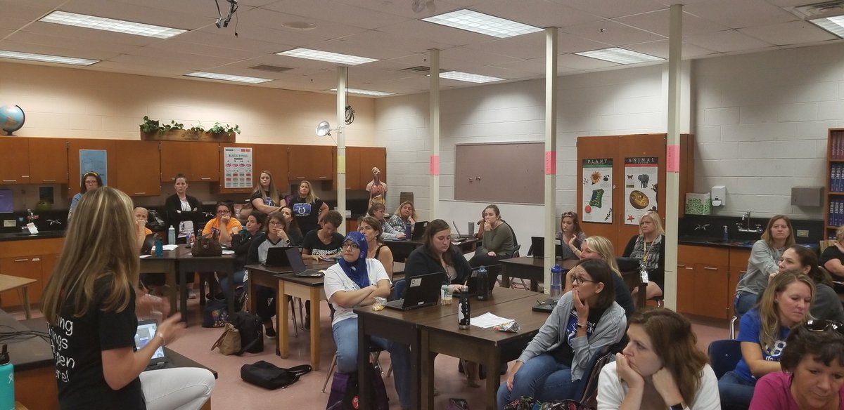 PTES_Reads's tweet photo. Wow!  What a great morning of professional learning from our colleagues.  Thanks to #ChantillyPyramidDay SBTS for organizing such a great event.  Lucky enough to present with @leslieleisey .  #FCPSOn #region5proud @PoplarTreeES #AmazingThingsHappenHere https://t.co/nRC0OV13Uc