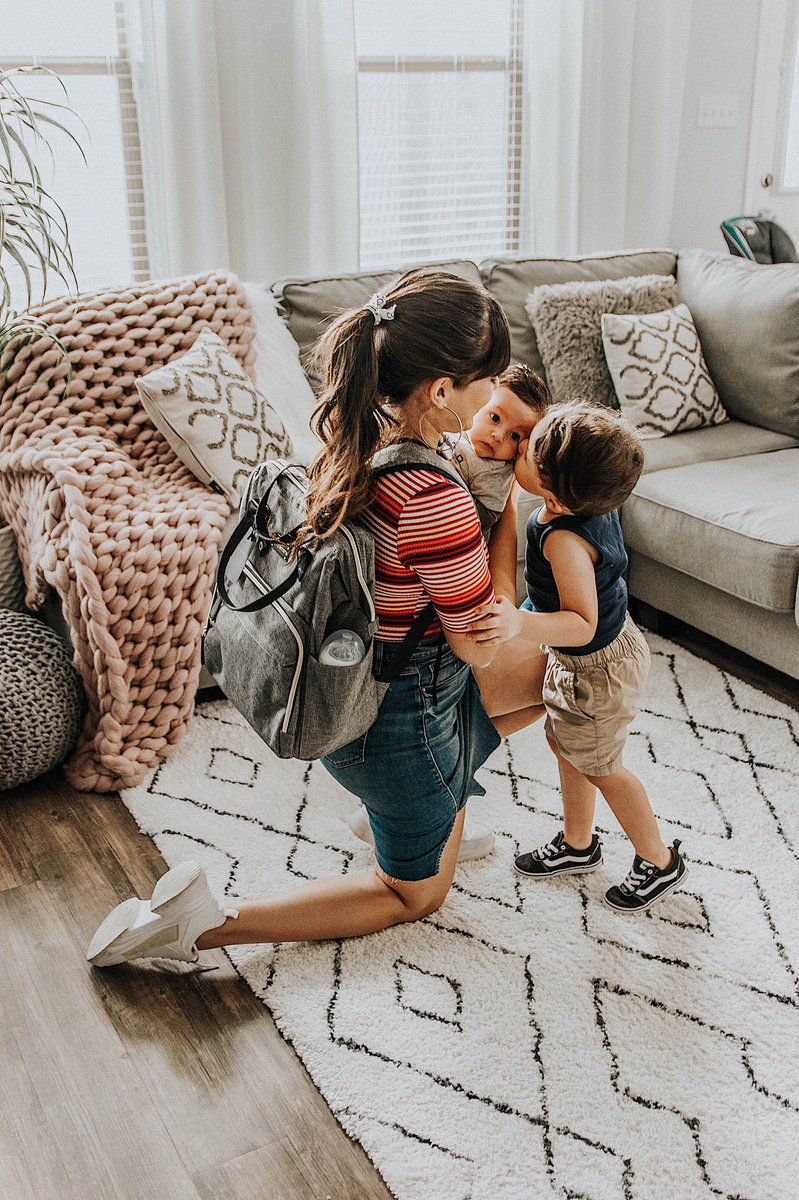 My heart melts with this image / Mi corazón se derrite con esta imagen 💙 [ diapers bag <a href="/lennylemons/">Clementine</a> ] #momlifeisthebestlife