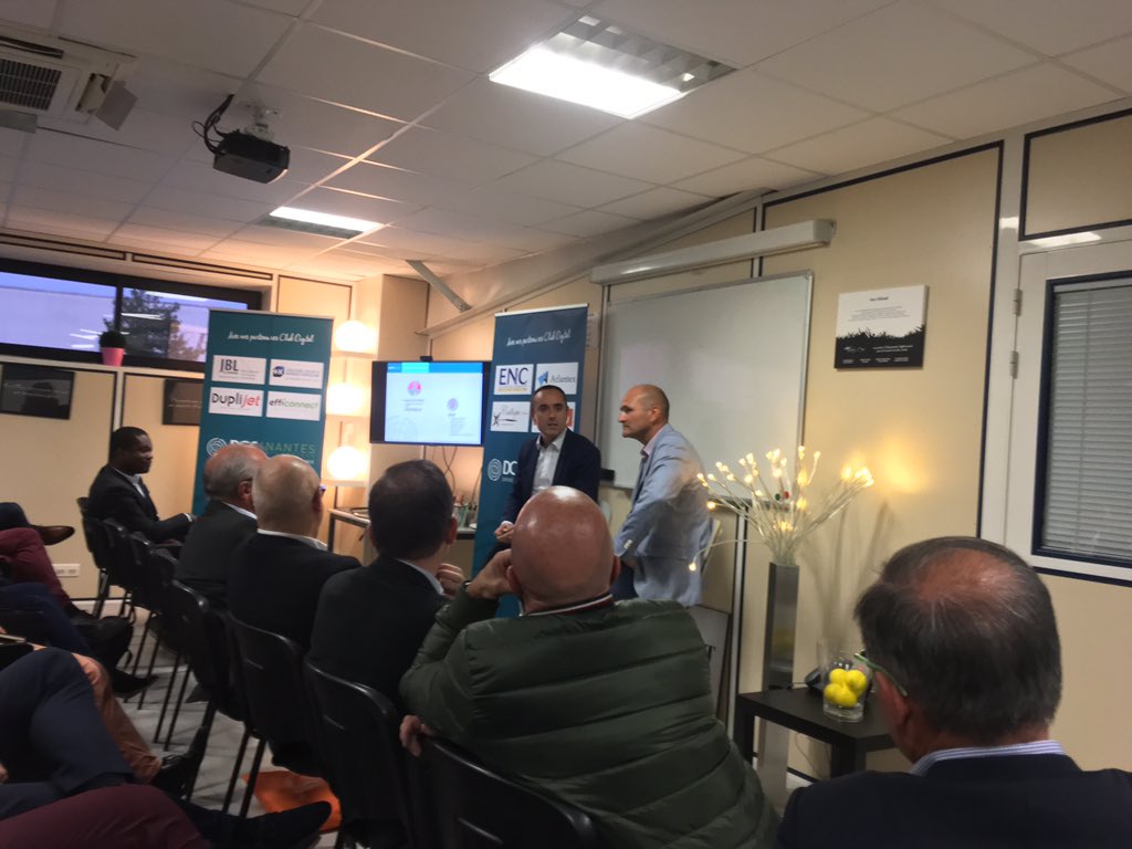 Soirée <a href="/DCFNantes/">DCF NANTES</a> chez <a href="/ChronoFlex/">CHRONO Flex</a> - 1 nouvel adhérent François <a href="/GroupeAlphalink/">Alphalink</a> : Bienvenue ! #nantes #reseau