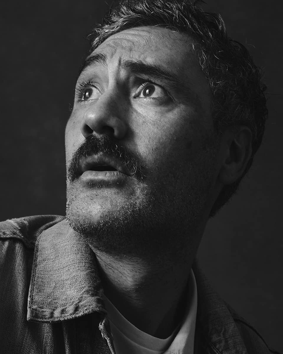 TaikaWaititi_IT's tweet photo. Taika ieri durante la New York Comic Con 

📸: Erik Tanner 
Fonte: Vulture https://t.co/i2raGtguPf