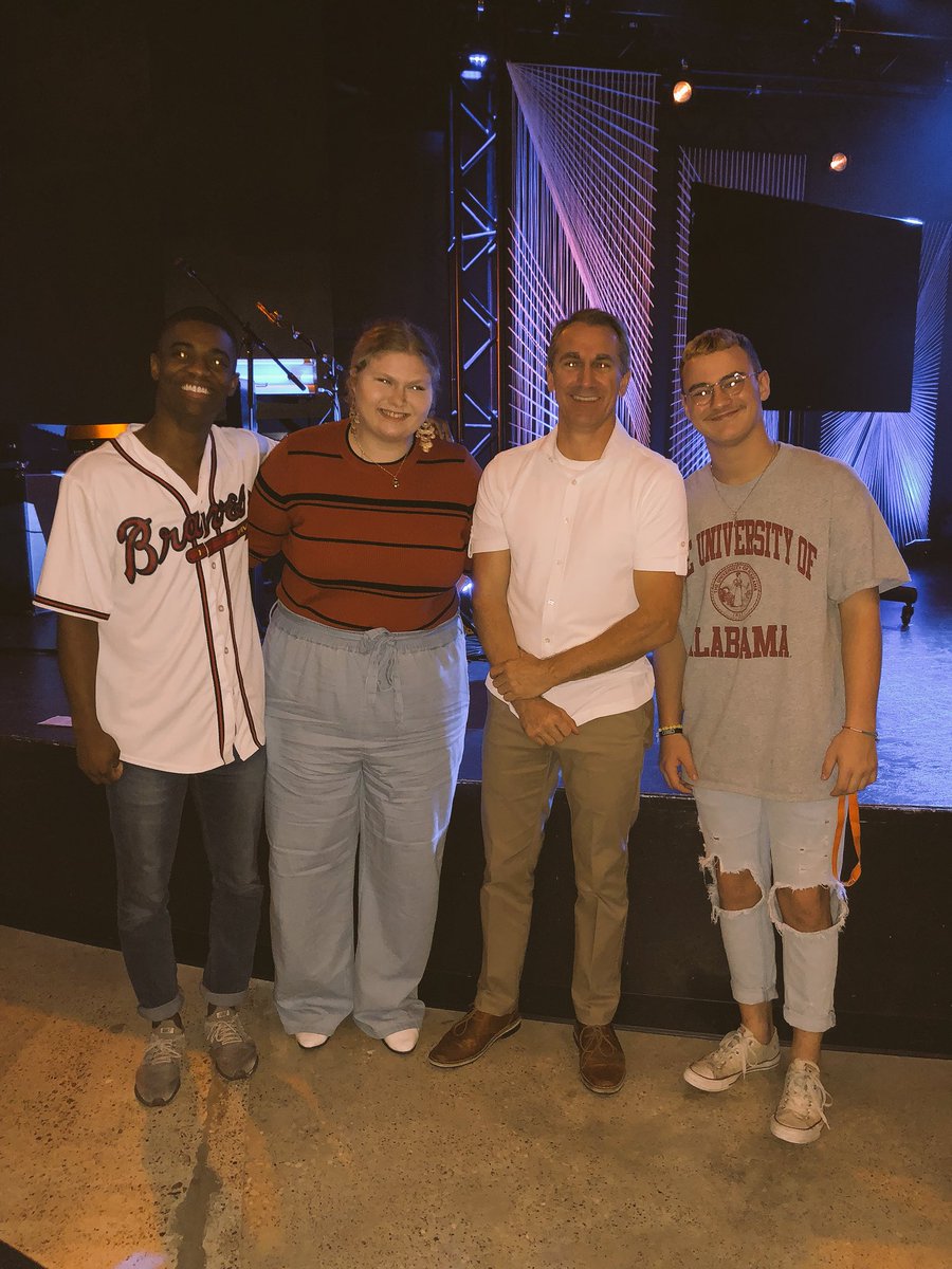 edwrdcon's tweet photo. love the people that make up this amazing church:) https://t.co/kle4xmrJKi