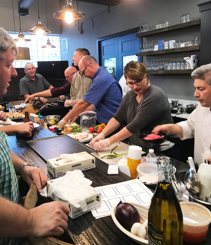 Culture_Shoc's tweet photo. Here's Miller Transfer cooking up #teambuilding with an iron chef-type challenge. Big thanks to Chef Michael Lyons & to Kappus for use of their state-of-the-art kitchen. Nothing brings teams together better than great food + fun! @TransferMiller @KappusCo https://t.co/YFjTgj4Cq1 https://t.co/oTcZdssv6i