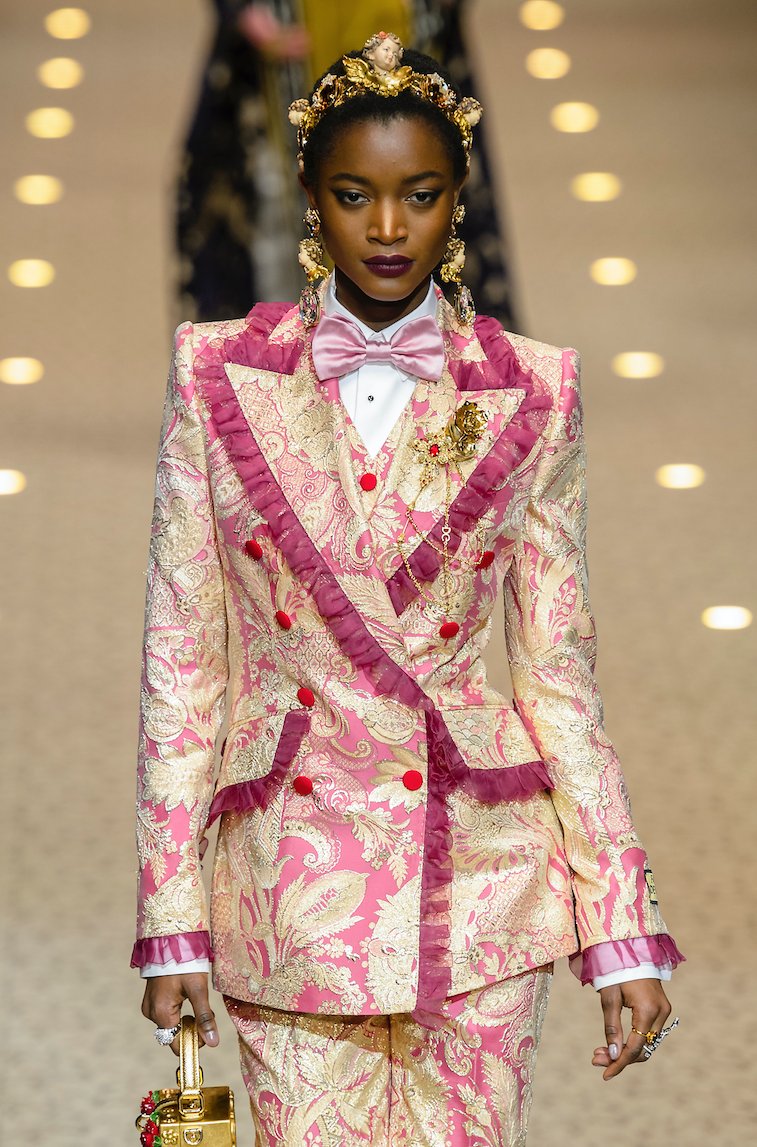 davelackie's tweet image. Superstar makeup artist Pat McGrath custom-blended this deep red lip to stunning effect. It is gorgeous! #beautytrend