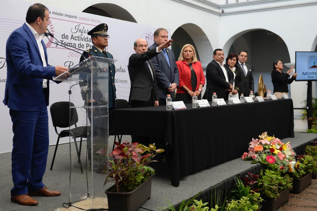 cuauhtemocb10's tweet image. Tomo protesta al Dr. Carlos Alberto Puig Hernández, magistrado presidente del Tribunal Electoral del Estado de Morelos, confío que su trabajo sea transparente y enfocado a la libertad, justicia y bienestar de la democracia para protección de los intereses de los ciudadanos.