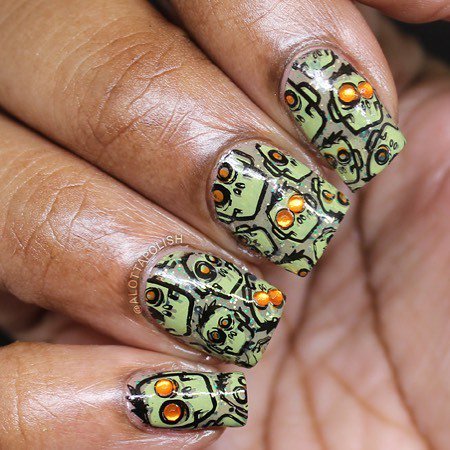 🧟‍♀️🧟‍♂️
Polish: @dollishpolishlacquer - Zombie Flesh
Plate: <a href="/uberchicbeauty/">UberChic Beauty</a> - Zombie Love 2
.
.
.
#notd #nailitdaily #nailsofinstagram #nailstagram #instagood #prettynails #nailsdid #nails #nailart #nailpolish #nailpolishaddict #nailswag #naildesign #na… bit.ly/2ynIkFQ