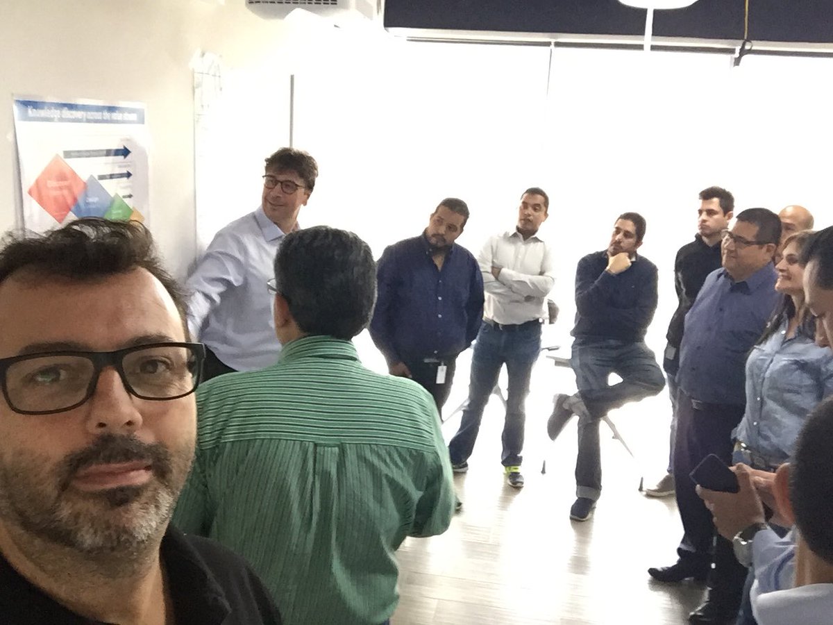 Last week and today we are with <a href="/OkaloaFlowlab/">OkaloaFlowlab</a> !!!  An outstanding way to introduce business agility . Thank you <a href="/PatrickSteyaert/">Patrick Steyaert</a> and <a href="/ArletteVercamme/">Arlette Vercammen</a> !!!