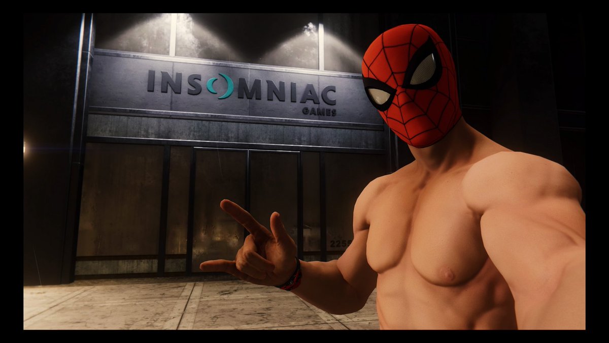 I found the <a href="/insomniacgames/">Insomniac Games</a> building. So I took a selfie... 😎😎😎