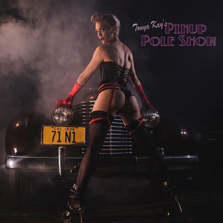 PinupPoleShow's tweet photo. Happy birthday to #PinupPoleShow creative director and featured #cheesecake, Tonya Kay!  🎯🎯🎯  #tonyakay #birthday #libra #vegan #burlesque #poledance #femalecomedian #host #producer #femaledirector #wheelsandheels 📸 by @knockingbirdcreative w Richard… https://t.co/OTTrKW1EQ1 https://t.co/JGlS9xoLmb