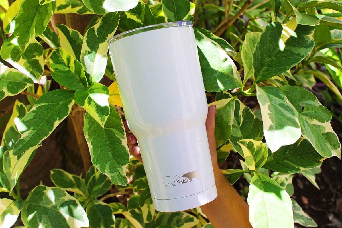 Me satisface ver el verde plantío acompañado de un exquisito trago de café.
#HotcoldPolarMid #HCPMid #ecology #RRR #SinPopotePorFavor #SinPopoteEstaBien #ecologia #medioambiente #FelizLunes #green #Mérida #nature #naturaleza #white #polar #yucateco #maya #arbol #hand #handcheck