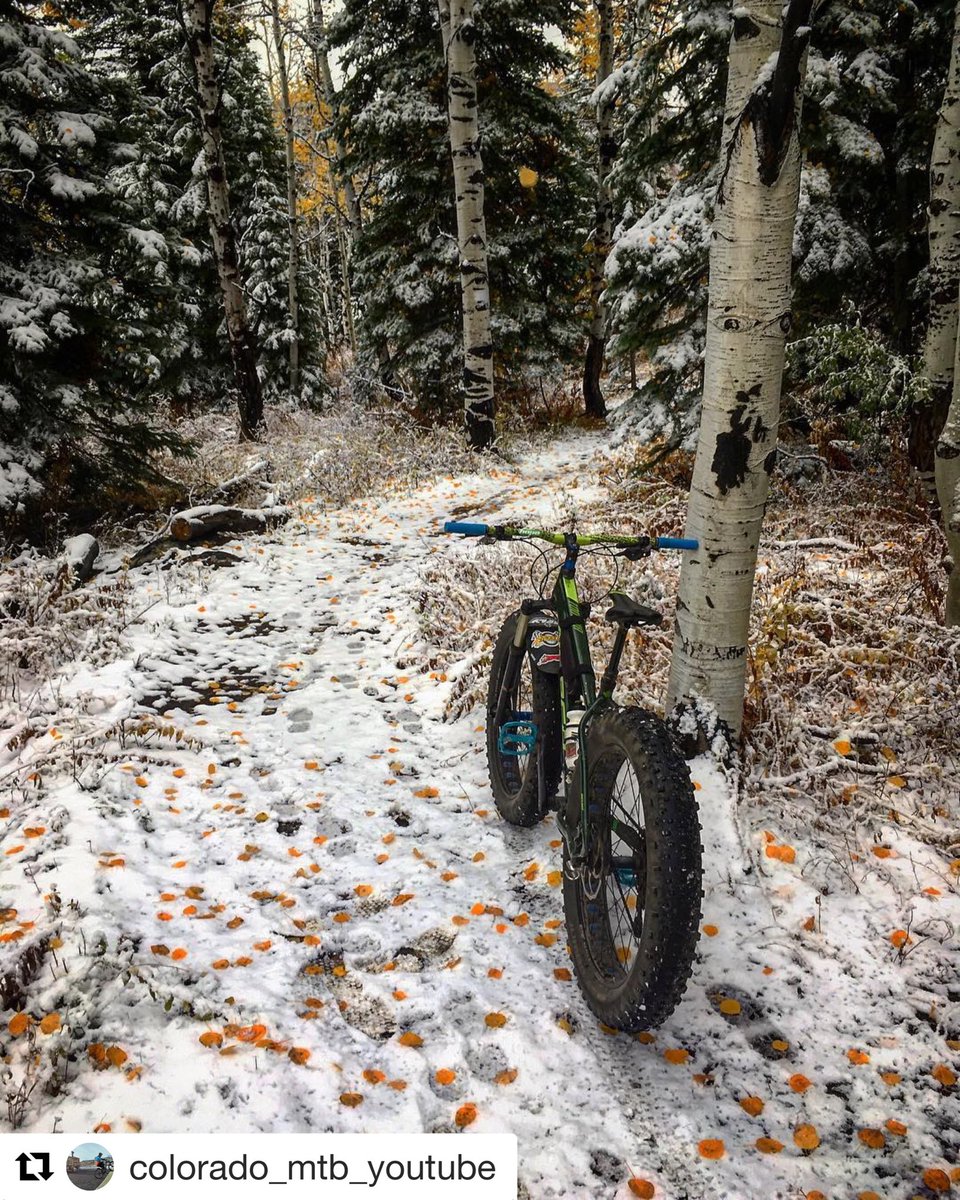 First snow in Steamboat!! 
Photo: @colorado_mtb_youtube
・・・
A little snow after climbing over 1,000 vertical feet this morning in @biketownusa . @rideissi @routtcountyriders @rideissi #fatbikeclub