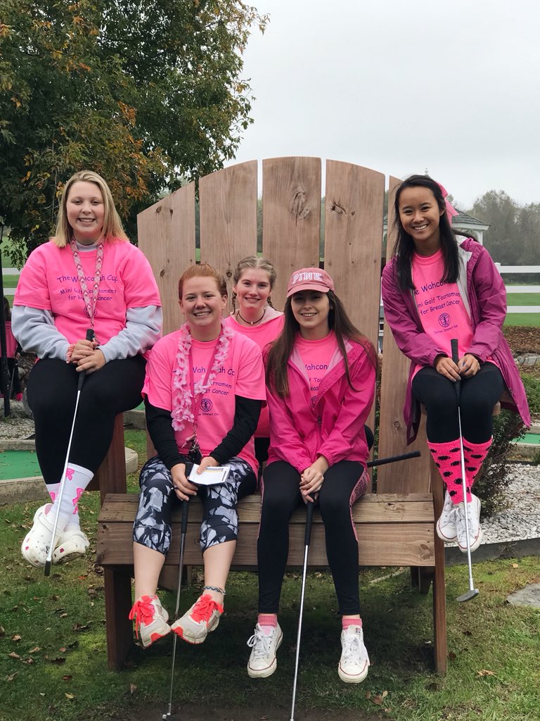 brpratt19's tweet photo. Everyone had a great time at the @WRHSRotary mini golf tournament for breast cancer!! 💖 https://t.co/e3laHEmymR