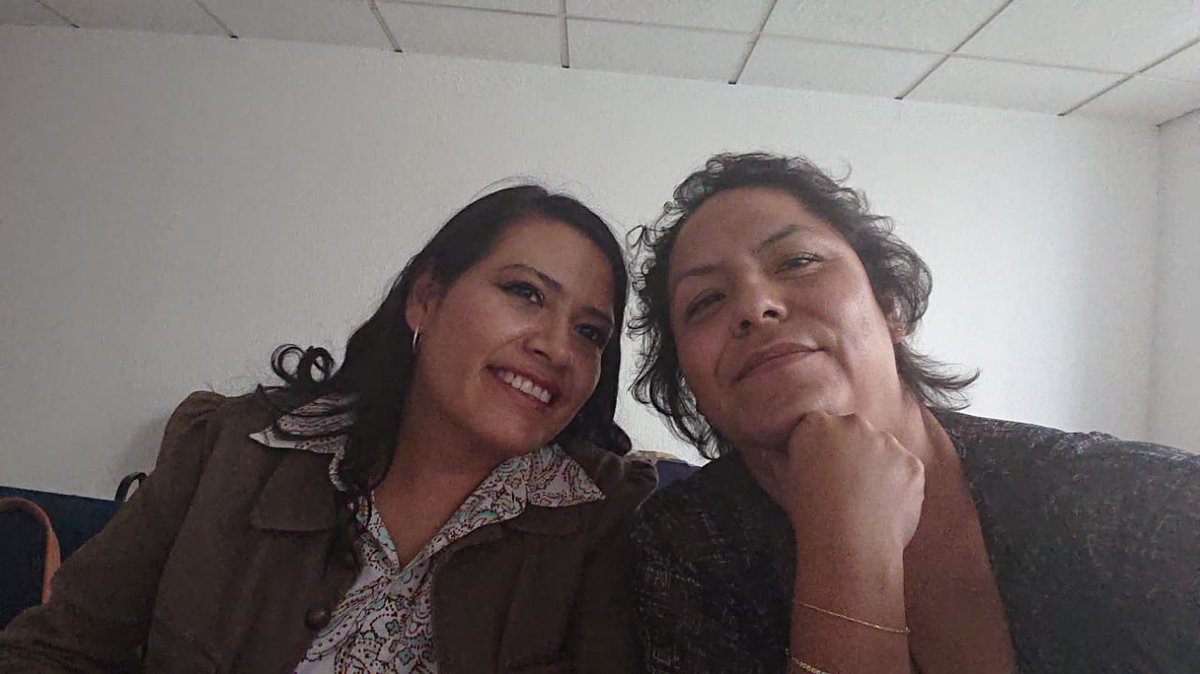 Las secretarias General, de Formación Sindical y d Asuntos Académicos en sesión de la Comisión Mixta, trabajando para la base.