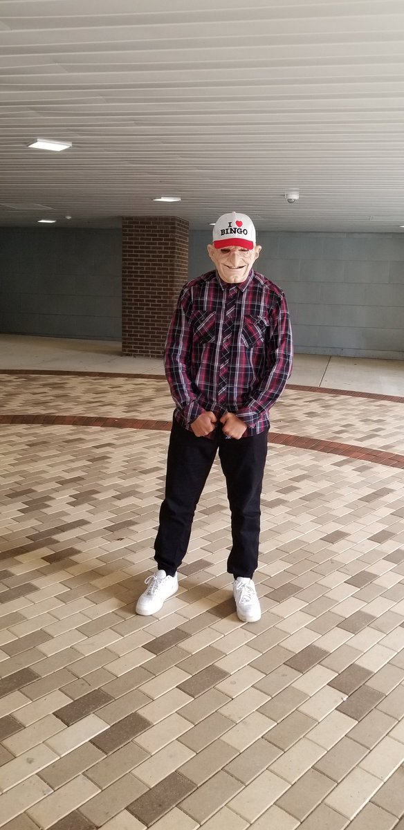 mmct_jjk7's tweet photo. Meme/vine day #CHFspiritweek #Billybounceman @CHFHSSGA @youfunnyb https://t.co/FRR6D6B8qA