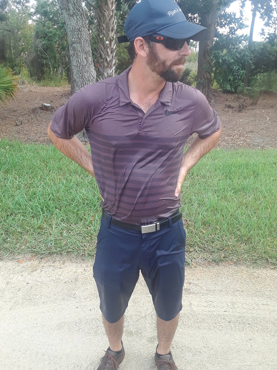 KevinCookeTurf's tweet photo. When @Sly243 tells you to meet him at the 18th green at 330pm.....#happygilmorestyle https://t.co/nOtWgIbL0n