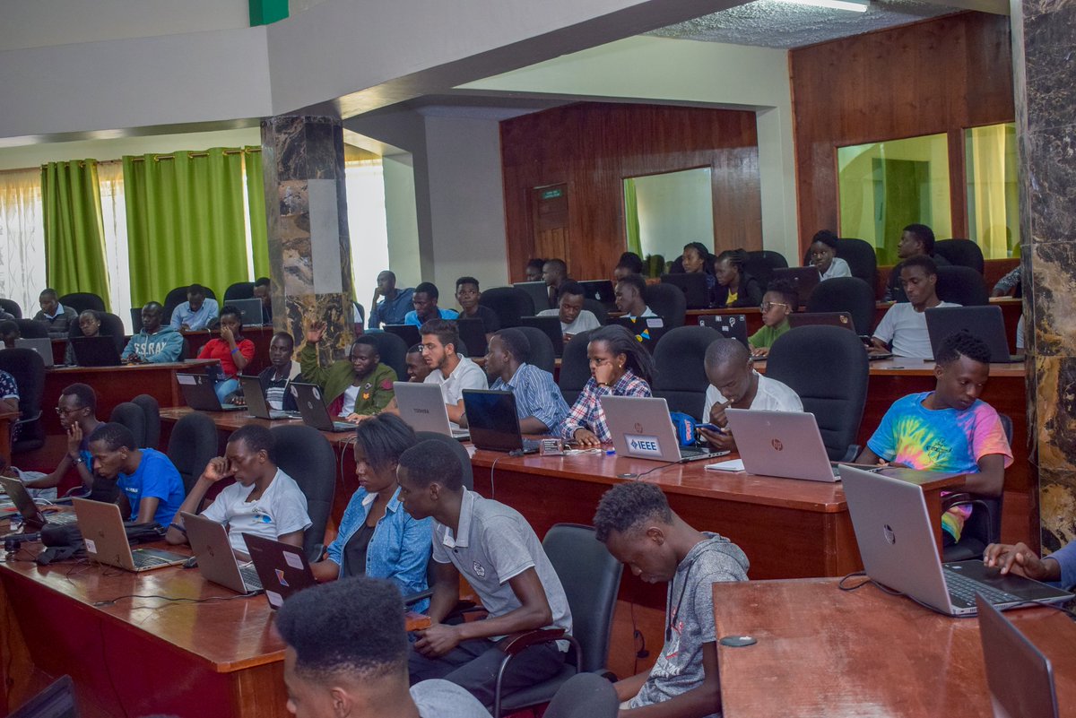 gdgeldoret's tweet photo. It's fulfilling to have all these young developers come together and with everyone with their laptops wide open to learn and share something new. We had 140+ participants all enrolling to @qwiklabs @googlecloud baseline infrastructure quest #NextExtendedEldoret #Next18Extended https://t.co/udou4J5IlY