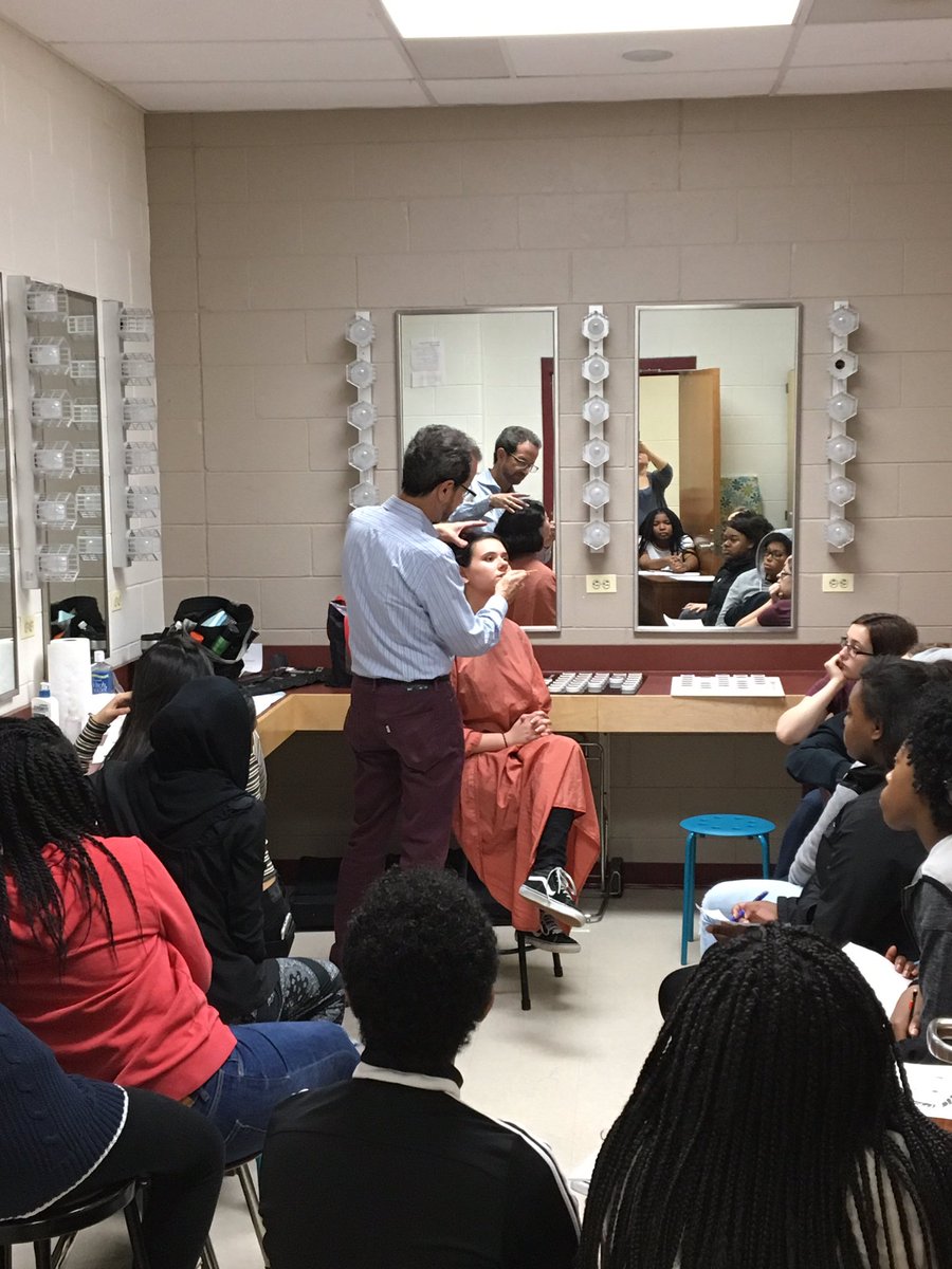 perspectives_PB's tweet photo. The cast and crew of Decision Heights are learning how to apply stage make-up from professional theatre artist- Roger Riggle!! https://t.co/NygSnAgVXi