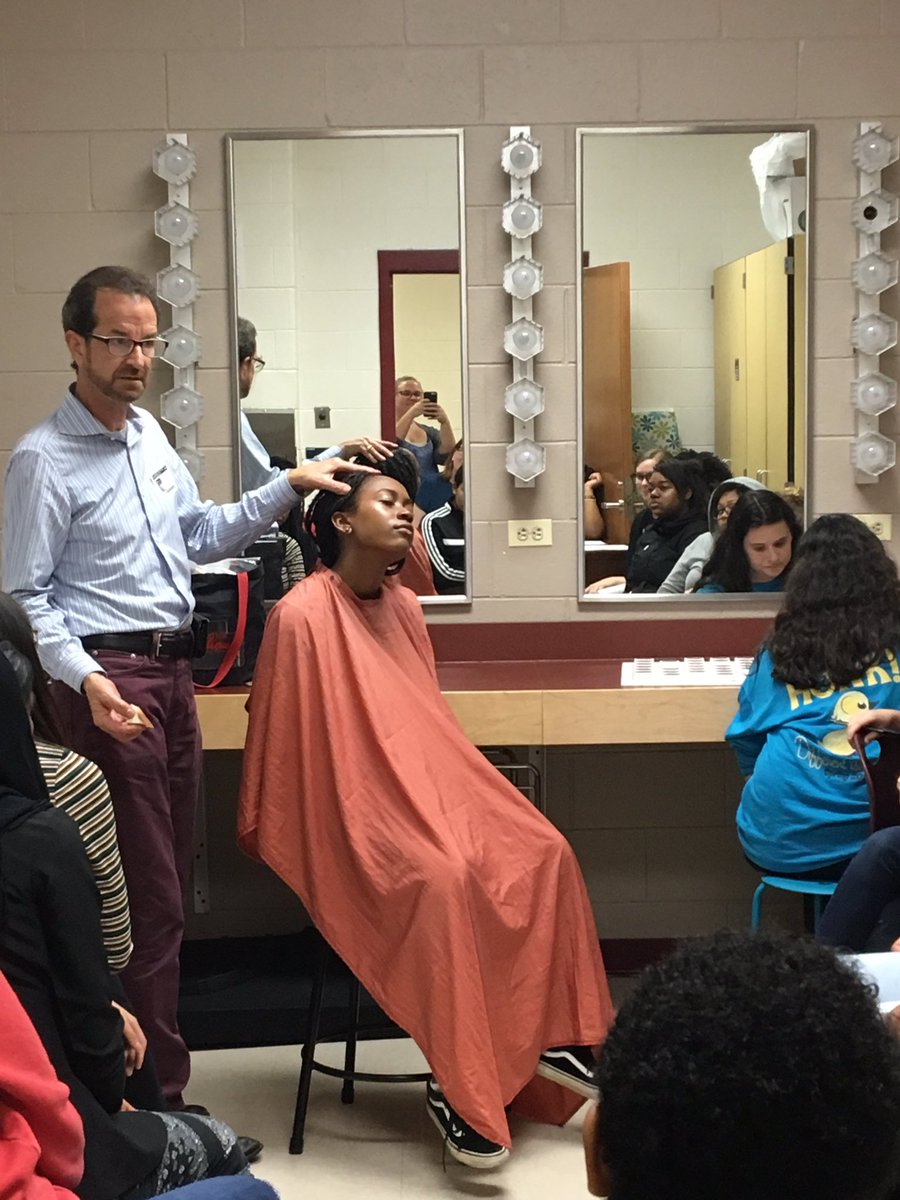 perspectives_PB's tweet photo. The cast and crew of Decision Heights are learning how to apply stage make-up from professional theatre artist- Roger Riggle!! https://t.co/NygSnAgVXi