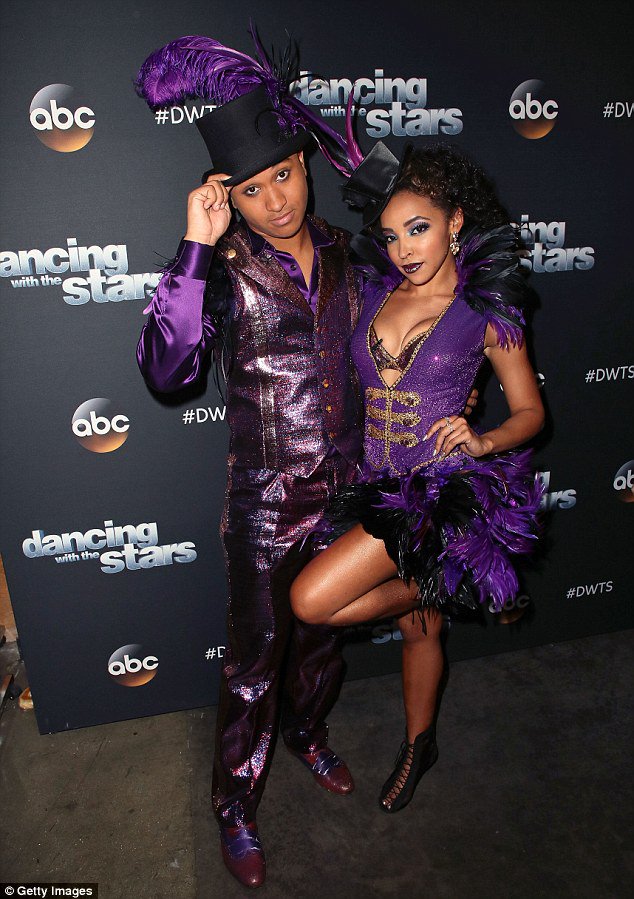 archihector's tweet photo. Which couple dances sexier? 1-@AlexisRenG & @Dance10Alan 2- @Tinashe & @brandonkstrong 3- @juanpablodipace & @CherylBurke_ 4- @Evy_Lynch & @keodancer ReadAbt'em on #HectorsBlog https://t.co/xMNwkNtE5U @1capplegate @FADSWisconsin @Marissa_Milele @JenniferGrey @JLo @Dance10Hayley https://t.co/tKtWf6Ug1d