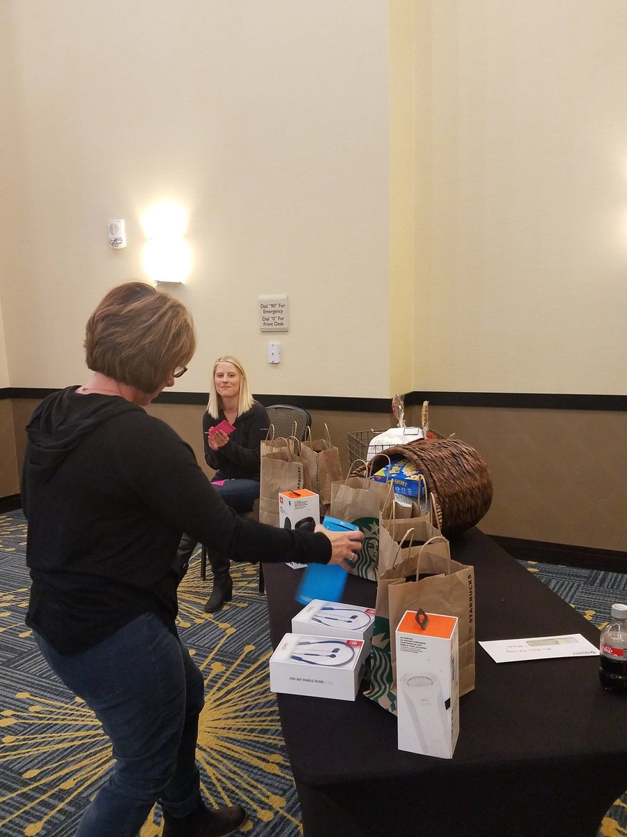 AgCArlene's tweet image. At our CSR meeting today with #AgCTransforms getting to connect with peers!  Awesome! #AgCountryProud @AgCountry