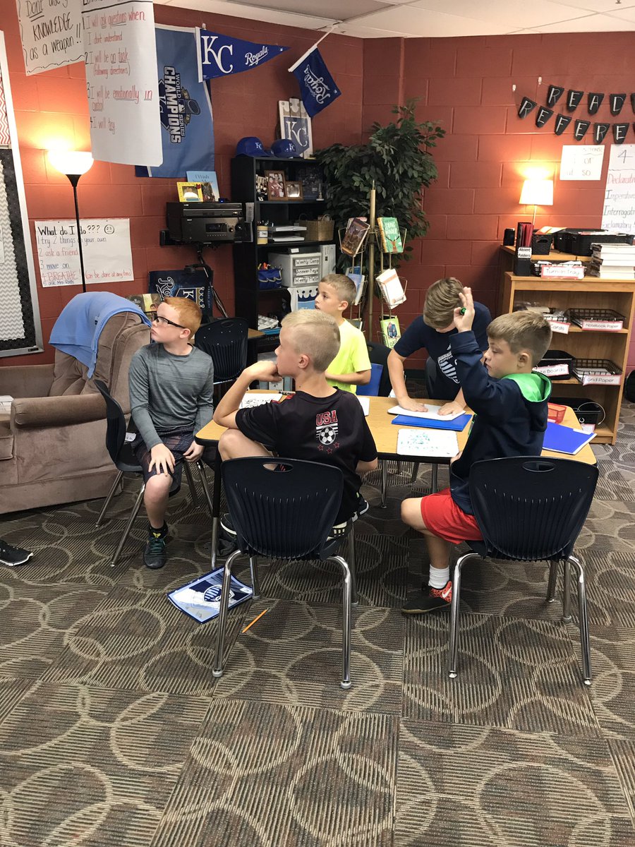 MrsBenson212's tweet photo. 1st Math Review Game of the year! #4thgradecollab #KBCougars #kb4thgrade @KBElementary @kb_daniels4 @MrsRoth310 https://t.co/vkXv0Hlgeo
