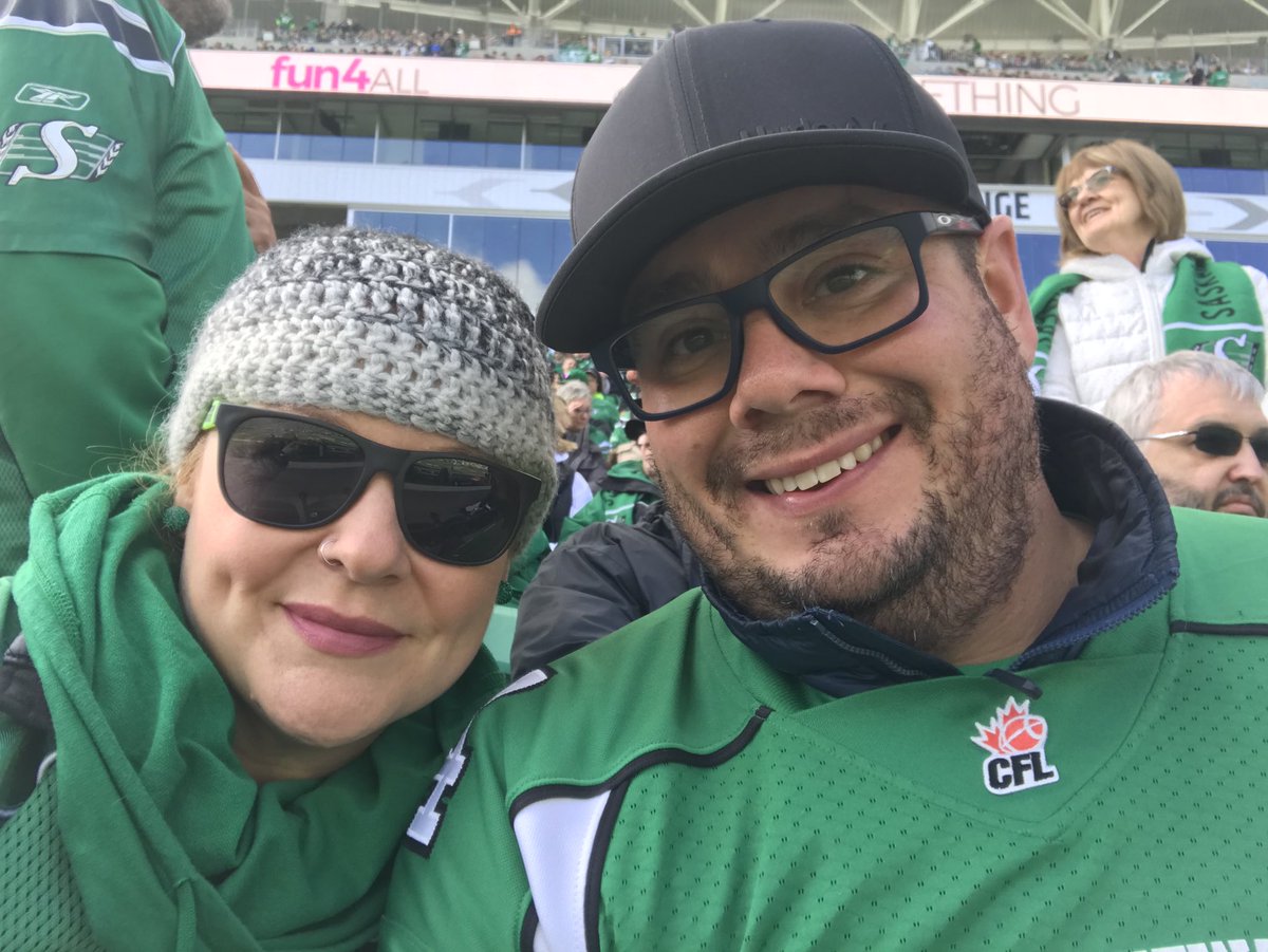 wenger_pamela's tweet photo. Happy Thanksgiving @sskroughriders nation! #Riderslive #RiderPride #winready https://t.co/SnGWwbnKkk