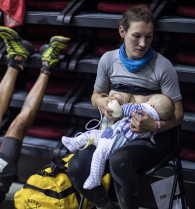 rosewetzel's tweet image. Much respect to Sophie Power for breastfeeding her baby during a 100 mile race &amp;amp; not wasting energy to “cover up.” Last year I breastfed my baby during a much shorter (17 miles) yet still exhausting race (@SpartanRace Worlds), wasting energy doing what I thought I “should” do.