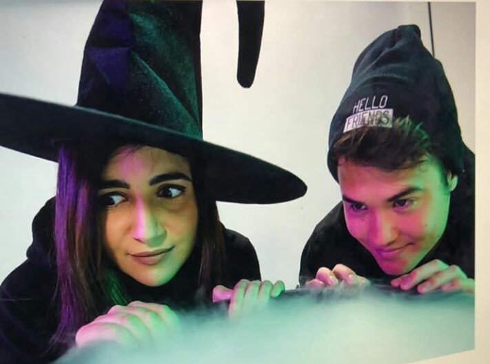 FrankenSafiya's tweet photo. My kind of psychics ❤❤
#SafiyaForStreamys @safiyajn @williams_tyler https://t.co/1G00j8UJBZ