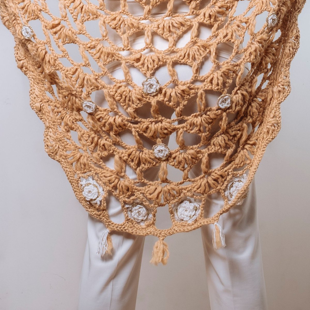 magiadimaglia's tweet photo. LE TRAME DI ROSSELLA ALAIMO ARTIGIANATO MODA esposte il 3 e 4 novembre a Villa Igiea #eveningdress #PARTYDRESS #SUMMERBAG #MODA #HANDMADEBAGS #bridal #dresses #outfitoftheday #weddingdress #cerimonia #dress #outfitoftheday #bag #moda #eveningdress #ootdfashion #OOTD #ootdstyle https://t.co/8hz6PUyNuN