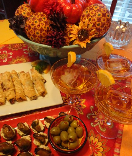 WineyLiz's tweet photo. Enjoyed some terrific cocktails &amp; canapes to celebrate #Thanksgiving2018  last night.  @FireballWhisky  @Bodegas_Alvear Medium dry sherry and @AngosturaHouse bitters...FAB! https://t.co/TrbDc1Imcb