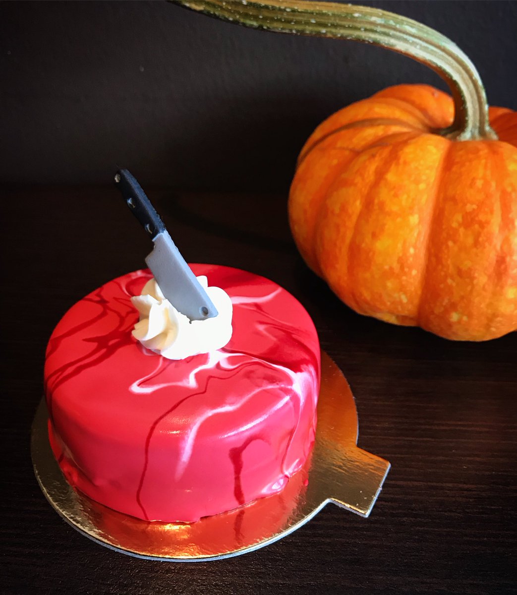 We’re starting early this year  👻 #scarytreat #halloween