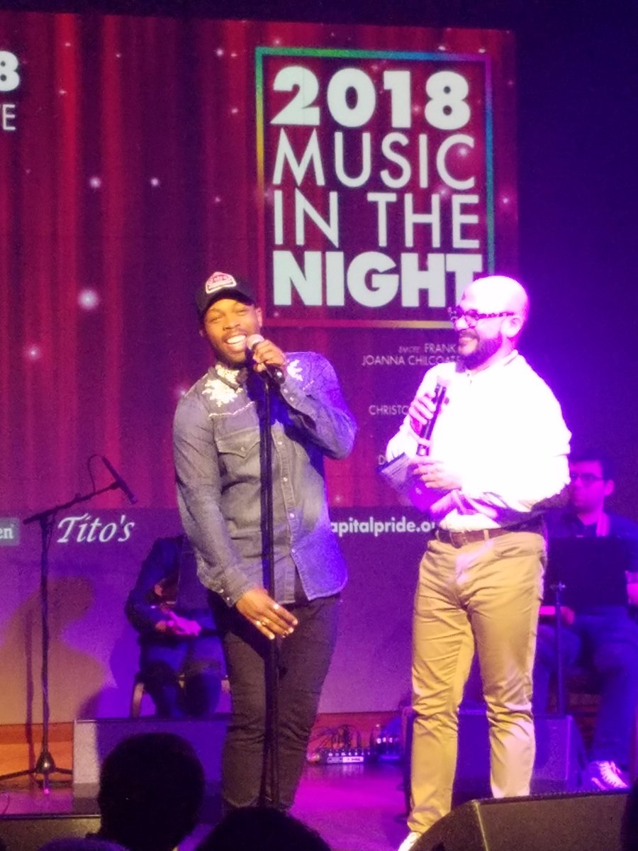 RayceenHRH's tweet photo. Such an amazing soul @todrick and he is singing his face off tonight @CapitalPrideDC #mitn2018 @thehamiltondc 🎶🎶🎶 https://t.co/QETTxgHnHT