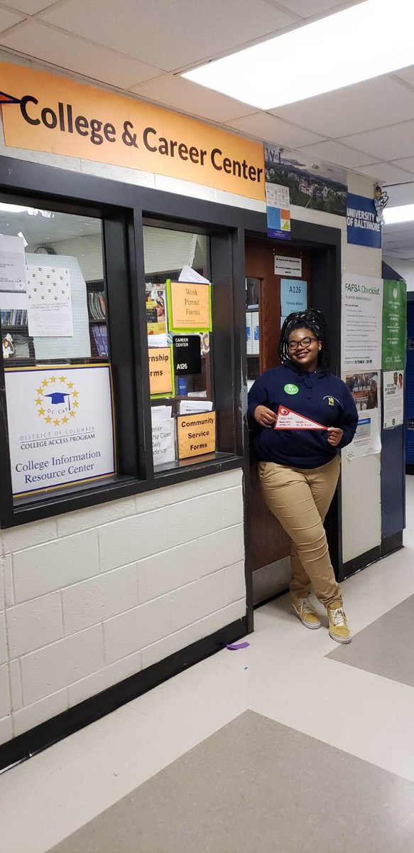 MsSymphoni's tweet photo. Shout out to Cayla getting her  FAFSA complete! Are you FAFSA ready??? https://t.co/X7TWsAxU7U