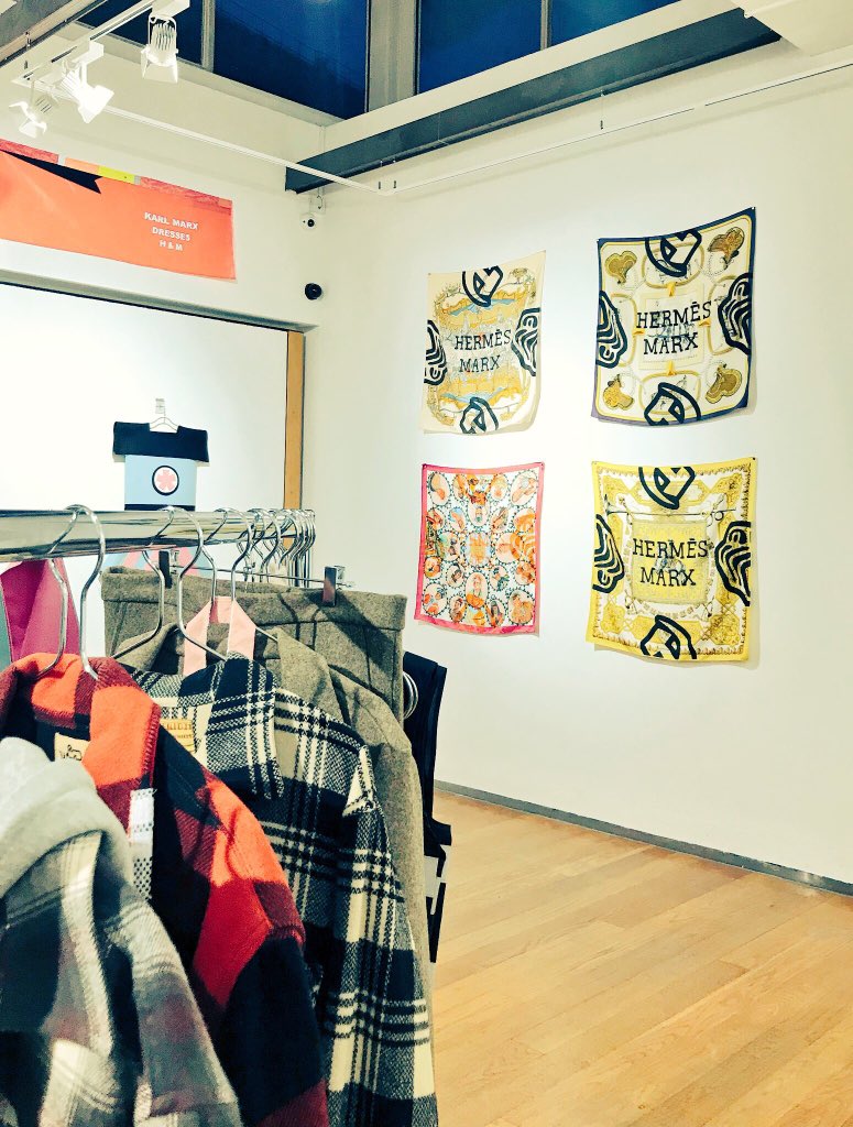 iYi_iris's tweet photo. Great evening @LCFLondon @ArtsAlumni @FCorner @FashionSpaceLDN @lcfarchives @irisyau #ChangeTheWorldThroughFashion #PDFI #TeachingWithin #2022 @UAL https://t.co/D7gevL7YPA