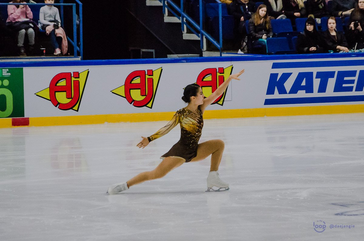 InTheLoPodcast's tweet photo. Hungary's #IvettToth (@yvettoth) 🇭🇺 and Russia's #StanislavaKonstantinova 🇷🇺performing at #FinTrophy's Ladies Free Program event #FinTrophy18 @SkatingFinland - best of luck for the season ahead! https://t.co/EAfkYJaHYj