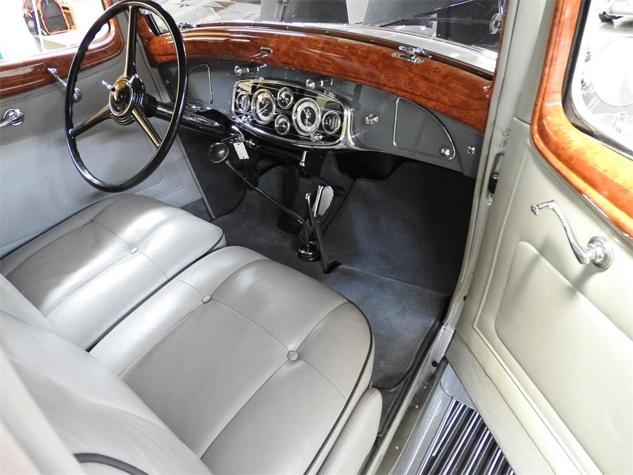 A unique piece of automotive history - 1933 Pierce-Arrow 836: bit.ly/2PmYjv8

#classiccarsdotcom #driveyourdream #forsale #piercearrow