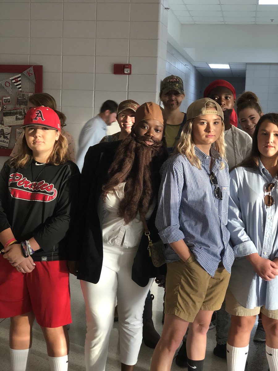 ACStudentCo's tweet image. Homecoming Day One ❤️🖤❤️ #PantherPityParty