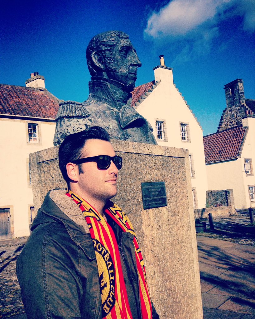 Coadj01's tweet photo. @mikeduncan I finished the Span/Amer podcast 2 days ago while on holiday. By coincidence yesterday I bumped in to the Sea Wolf in Culross 🇬🇧 https://t.co/AUIOahhsZS