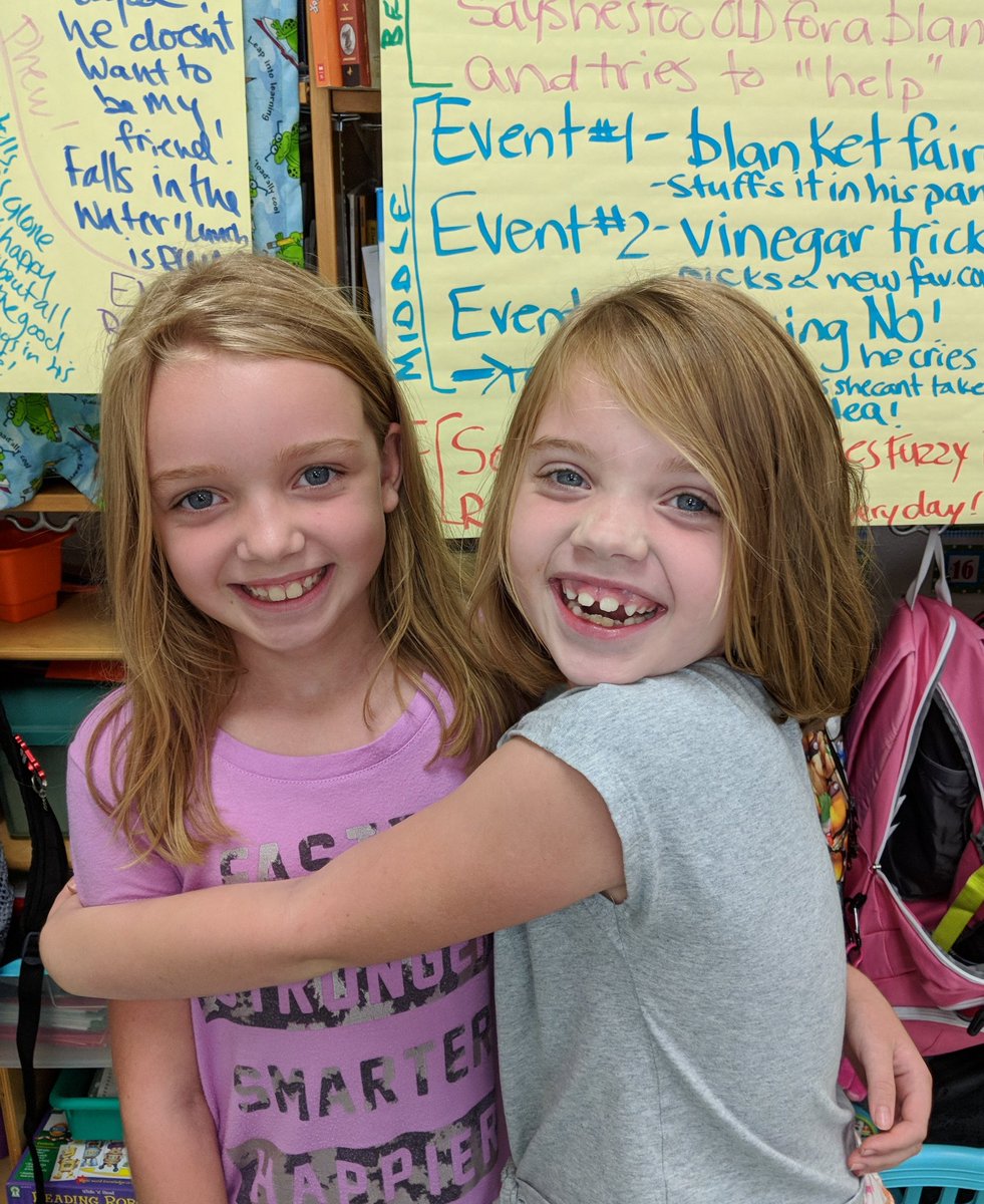 jenmagee1's tweet photo. Happy Mindset Monday!! Mastering a math problem, reflecting on writing &amp; recorders over lunch, fun with family, or sidewalk chalk on a sunny day! ...What makes YOU happy @SharonElemS ??😀#sharonstrong 
@7Mindsets
 #Acountable #whatmakesmehappy https://t.co/TAjhLi0Y5S