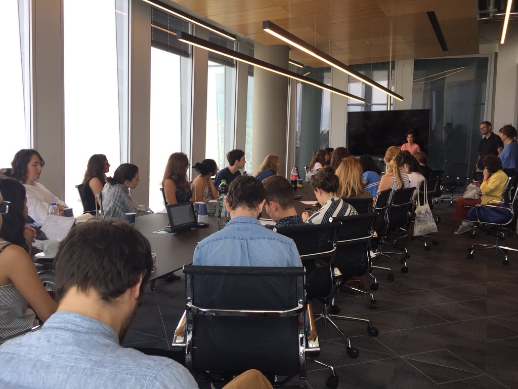 HeleneDore's tweet photo. Journée riche avec le @M2ComMulti : rencontre d’Iban Bar-Dov du cabinet Pearl Cohen, de  @mariesemelin journaliste pour @radiofrance, et visite du Tel Aviv Museum of art. 🏙💻 https://t.co/C4kPYL0leI