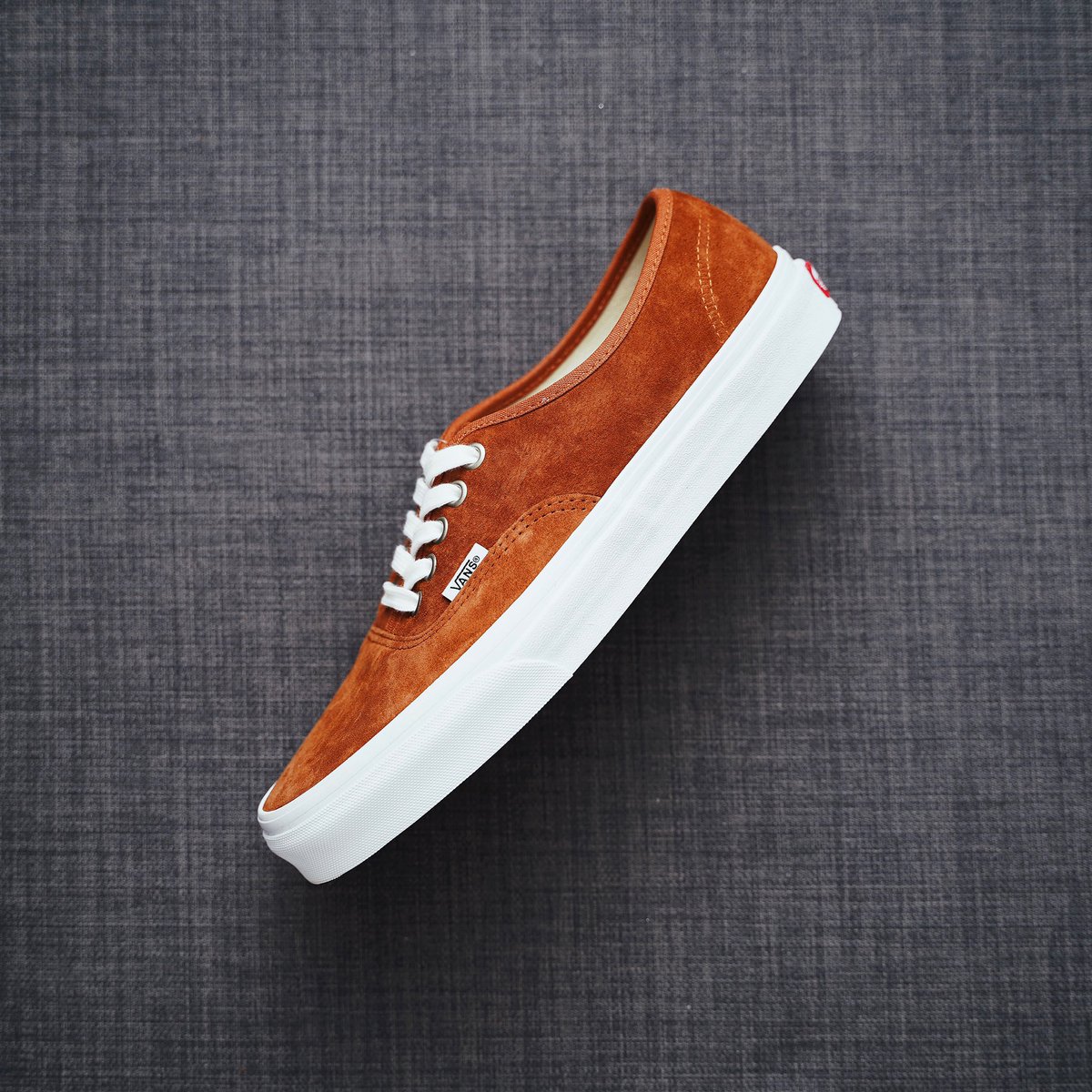 vans authentic brown pig suede