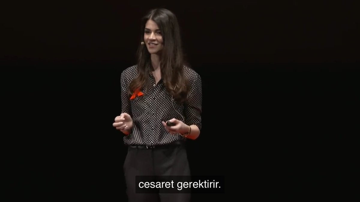 Aleyna Kaftan (@aleyna0boz) on Twitter photo 
