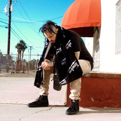 SevenTrilly's tweet photo. #NewProfilePic https://t.co/yaXaHvvVMJ