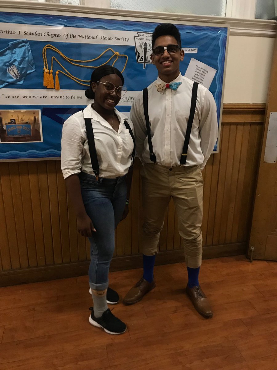 MsgrScanlanHS's tweet photo. Last week #Scanlan celebrated #SpiritWeek .  Our students participated in “sports day” and “super student day”. Cervantino also decided to have a “Coquito Social”!!! Lastly we ended the week in mass. #coquito #boomerang #cervantino #msgrscanlanhs #monsignorscanlanhighschool https://t.co/AuMI1Iagv6