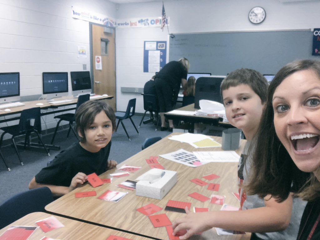 LKapuchuck's tweet photo. I had a blast teaching  math groups in @JesseBarger4 today! These kids are on point with their decimal and fraction equivalents! #proudprincipal @MVESEagles https://t.co/ECsPKpEszu