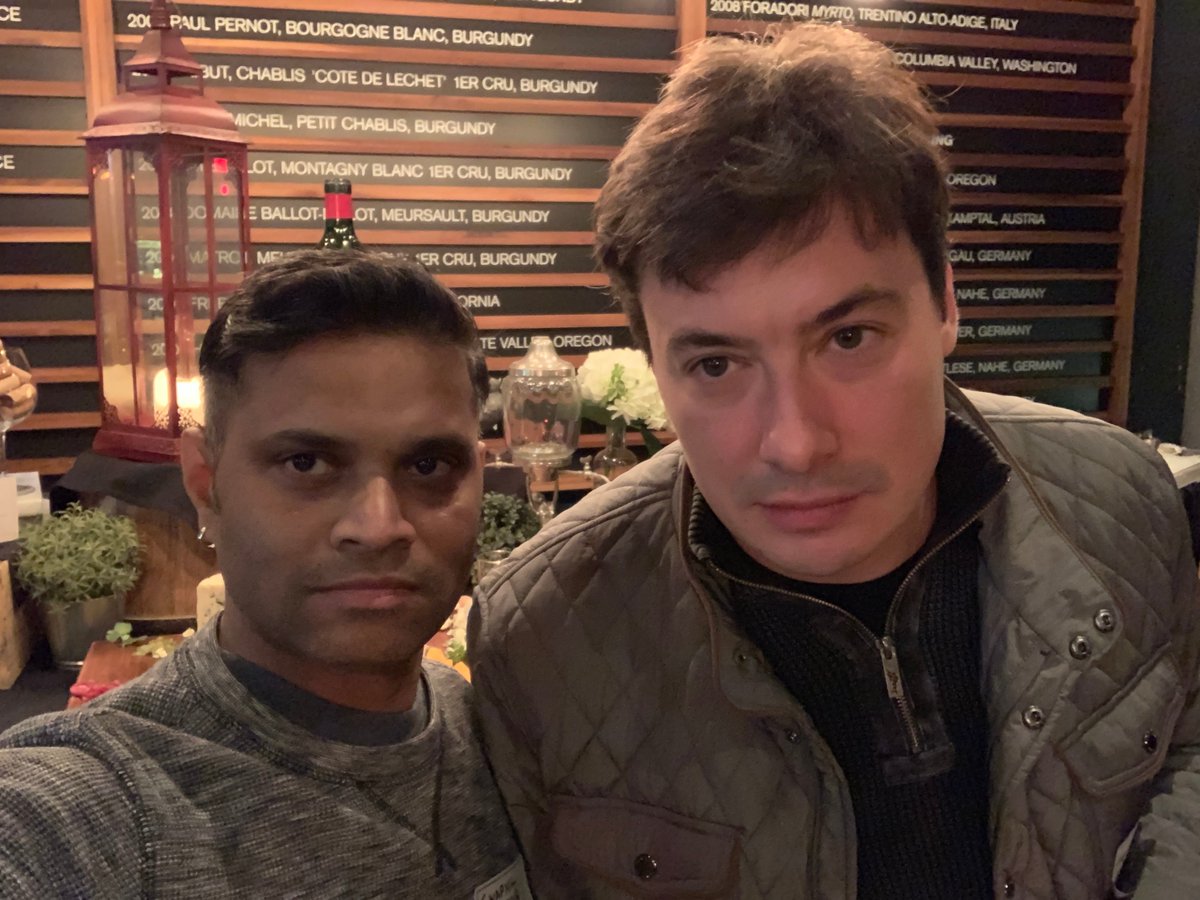 SwapBhartiya's tweet image. Pre interview selfie with @zer0tweets at #spinnakersummit