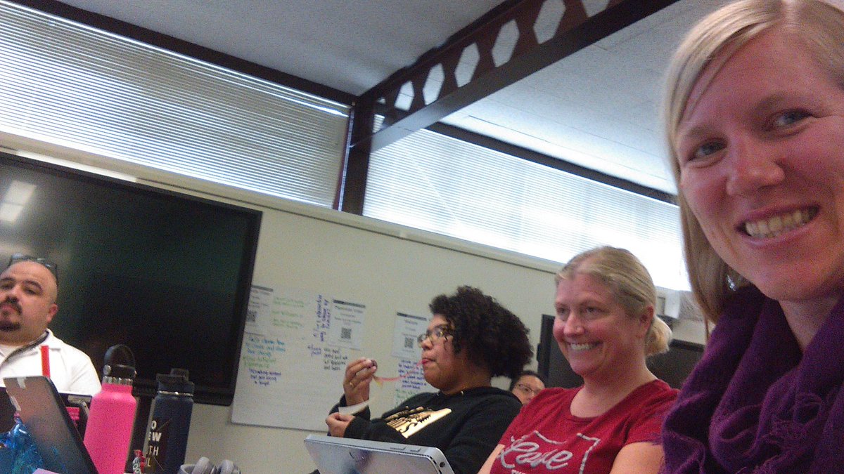 gleefuljen's tweet image. Feeling connected and re-energized for @DiscoveryEd learning and labs this year! #highlinepromise #techliterate @Room263